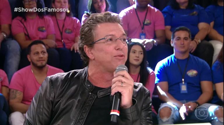Boninho participa como jurado do Show dos Famosos no Domingão do Faustão