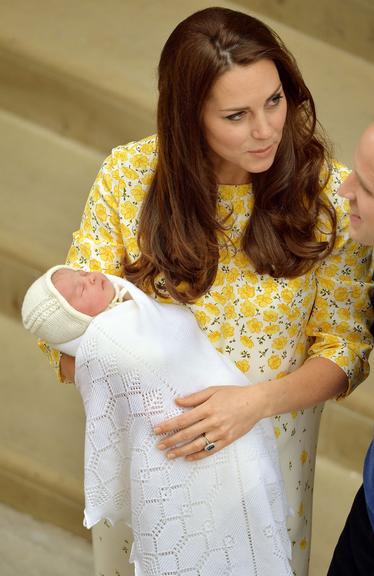 Nascimento da princesa Charlotte, segundo bebê de príncipe William e Kate Middleton
