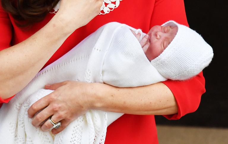 Nascimento do novo bebê real, terceiro filho de príncipe William e Kate Middleton