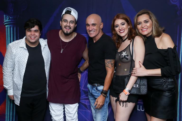 Família Lima no show de Luan Santana