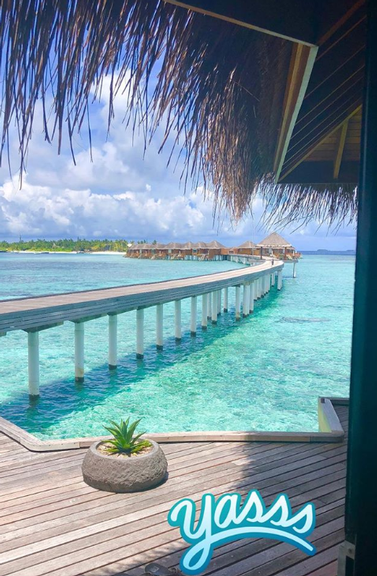 Juliana Paes e o marido curtem férias nas Maldivas