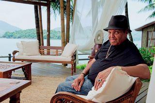 Joe Jackson visitou a Ilha de CARAS em 2010