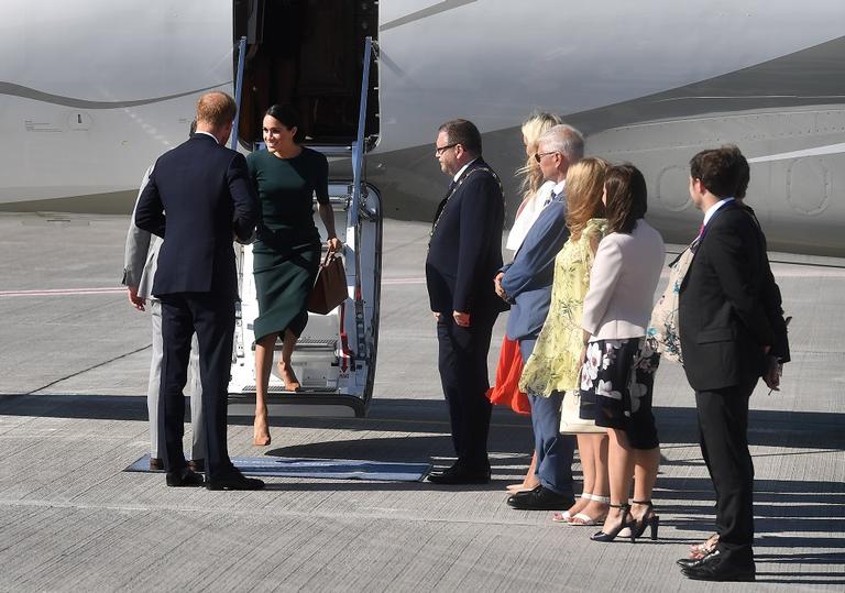 Meghan Markle e príncipe Harry visitam a Irlanda