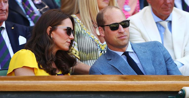 Kate Middleton e Príncipe William assistem à final de Wimbledon juntinhos