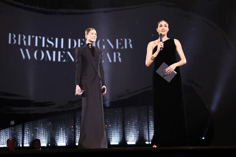 Meghan Markle na British Fashion Awards