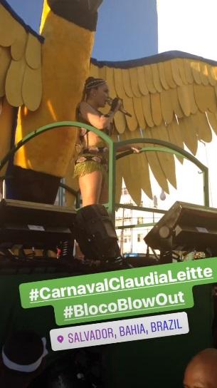 Grávida, Claudia Leitte escolhe fantasia inusitada e dança muito em cima do trio em Salvador