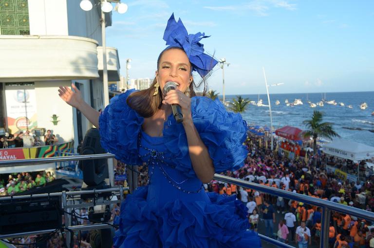 Ivete Sangalo arrasa em mais um dia no Carnaval 2019