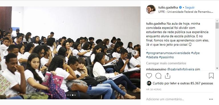 Fátima Bernardes dá aula em faculdade com Túlio Gadelha