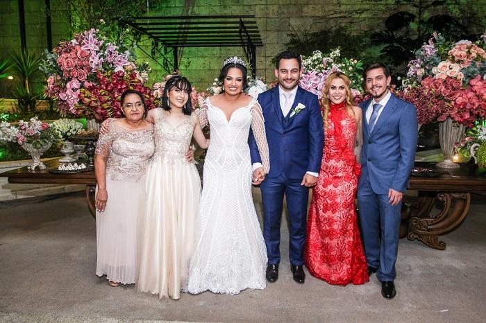 Filha mais velha de Joelma se casa em festa de luxo em São Paulo