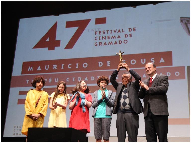 Maurício de Souza foi homenageado no Festival de Gramado