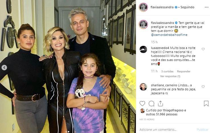 Flávia Alessandra e família JPEG