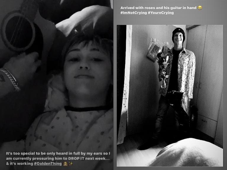 Miley Cyrus recebendo visita romântica do namorado, Cody Simpson, no hospital