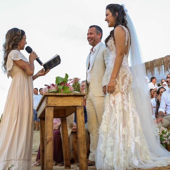 Kyra Gracie se casa com vestido avaliado em R$45 mil