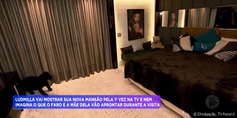 Ludmilla abre as portas de sua mansão no Rio de Janeiro 