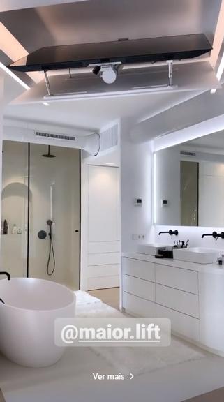 Simaria impressiona com banheiro luxuoso em sua mansão 