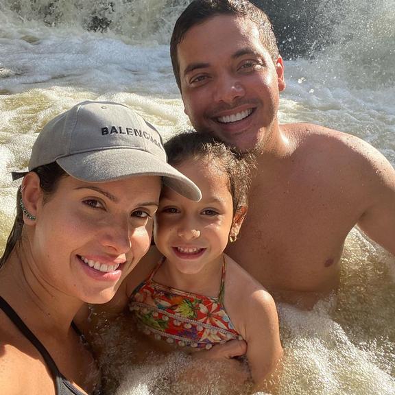 Wesley Safadão abre álbum de fotos de passeio em família