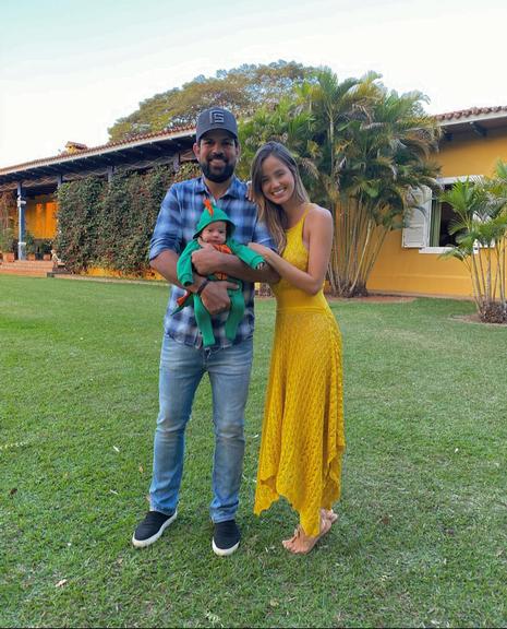 Biah Rodriguez e Sorocaba celebram segundo mês do filho 