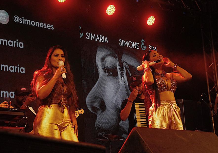 Simone e Simaria retornam aos palcos com show lotado em São Paulo